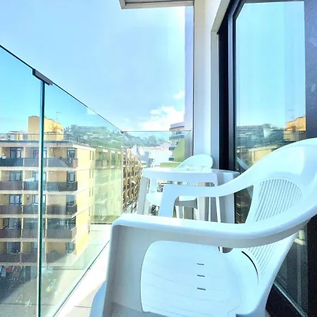 Studio With Balcony, Pool With View, Sea In Puerto De La Cruz Apartment